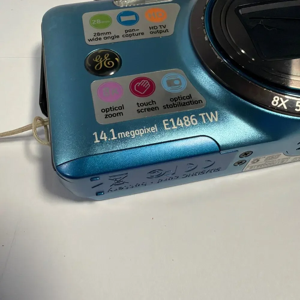 GE E1486TW 14.1MP Blue Digital Camera For Parts SD Card Slot Blocked